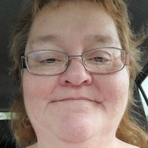 Meet your Posher, Pauline